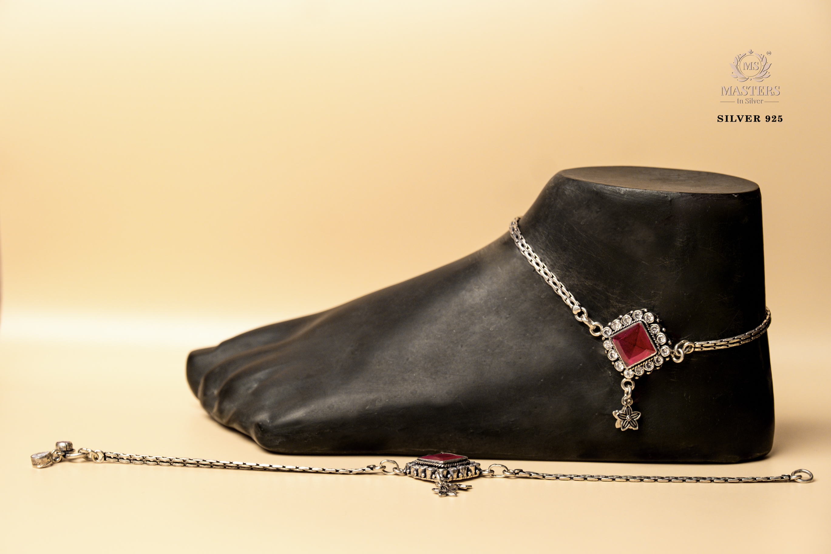 PREMIUM & ORIGINAL EXPORT QUALITY, OXIDISED, CUT-STONE ANKLETS